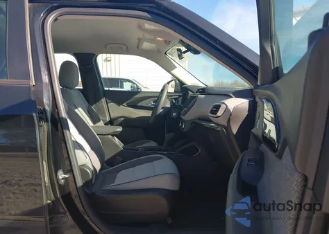 2021 Chevrolet Trailblazer Fwd Ls from USA, damaged, VIN KL79MMS23MB009803